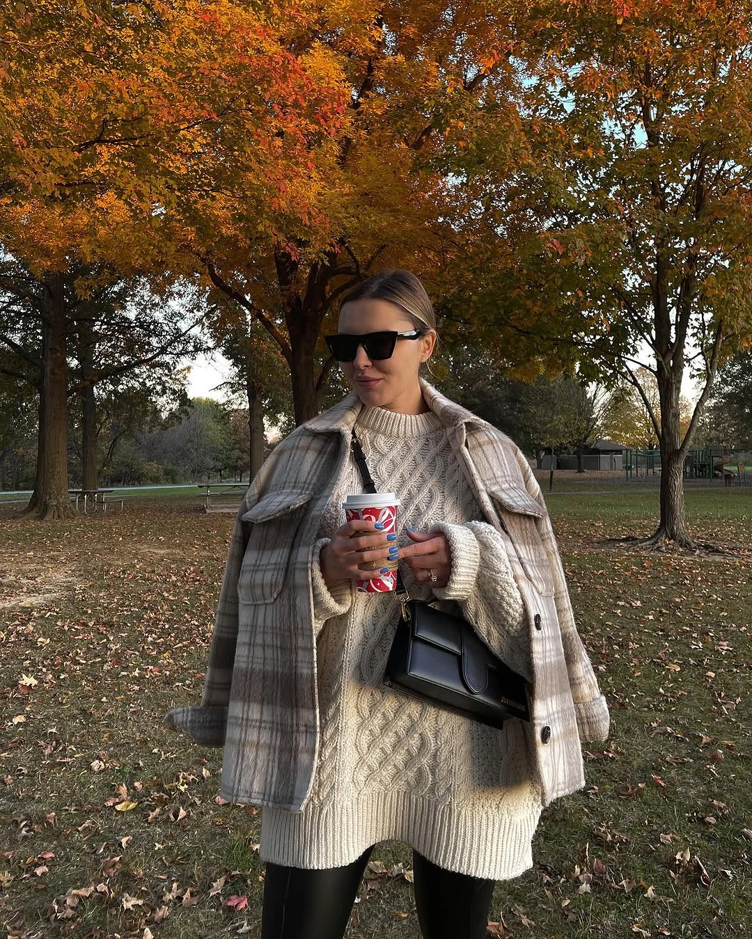 cozy & chic autumn outfits for women 2026 Cable Knit Layers That Capture the Cozy Side of Autumn
