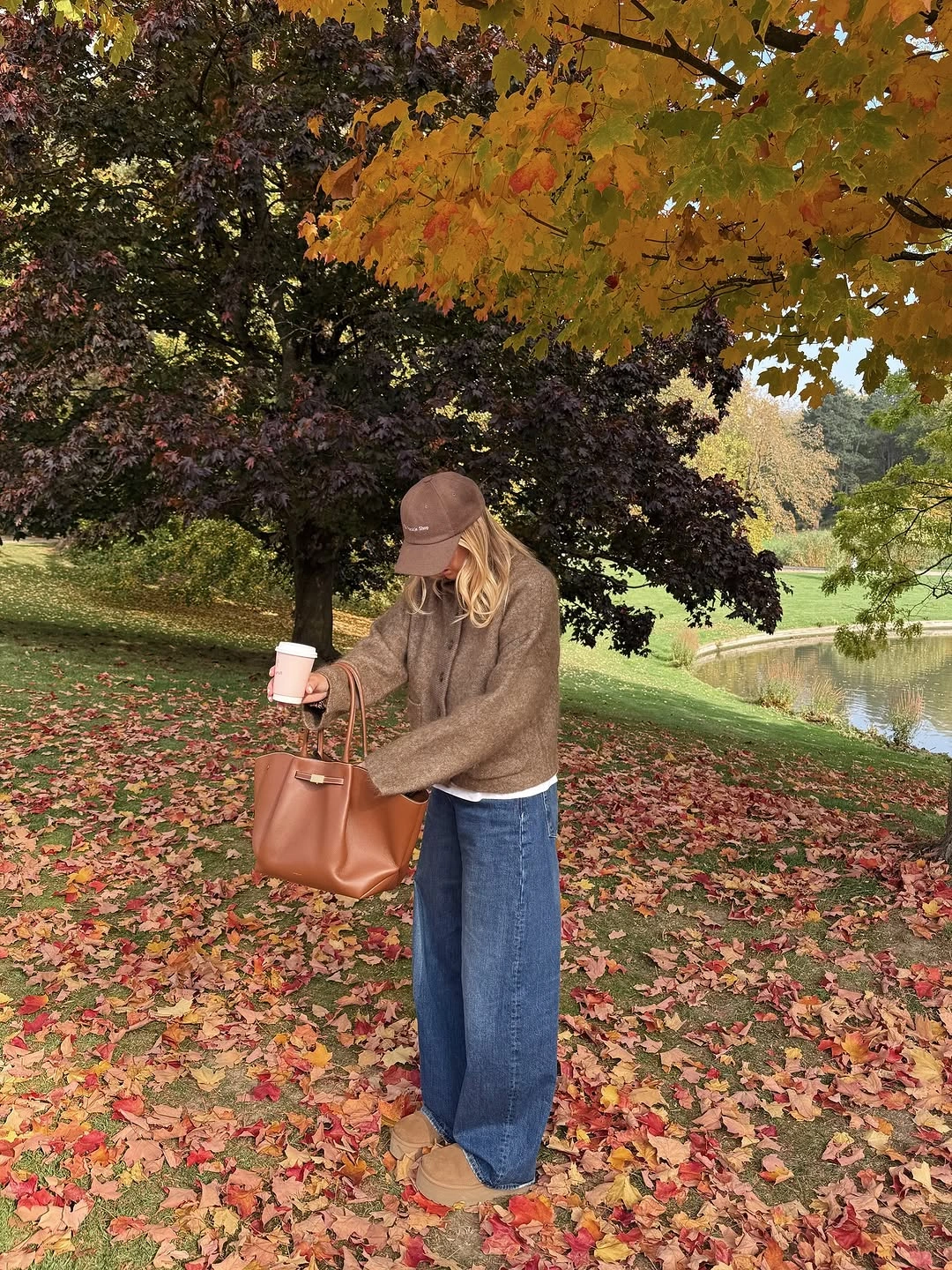 cozy & chic autumn outfits for women 2026 Relaxed Park Days With Soft Earthy Neutrals