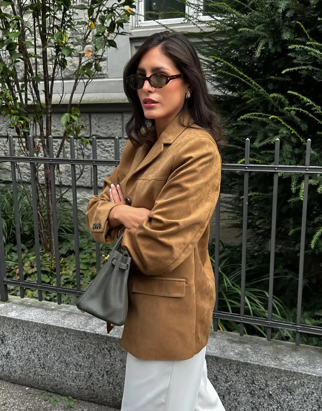 cozy chic fall outfits for 2026 The Suede Blazer That Elevates Every Autumn Outfit