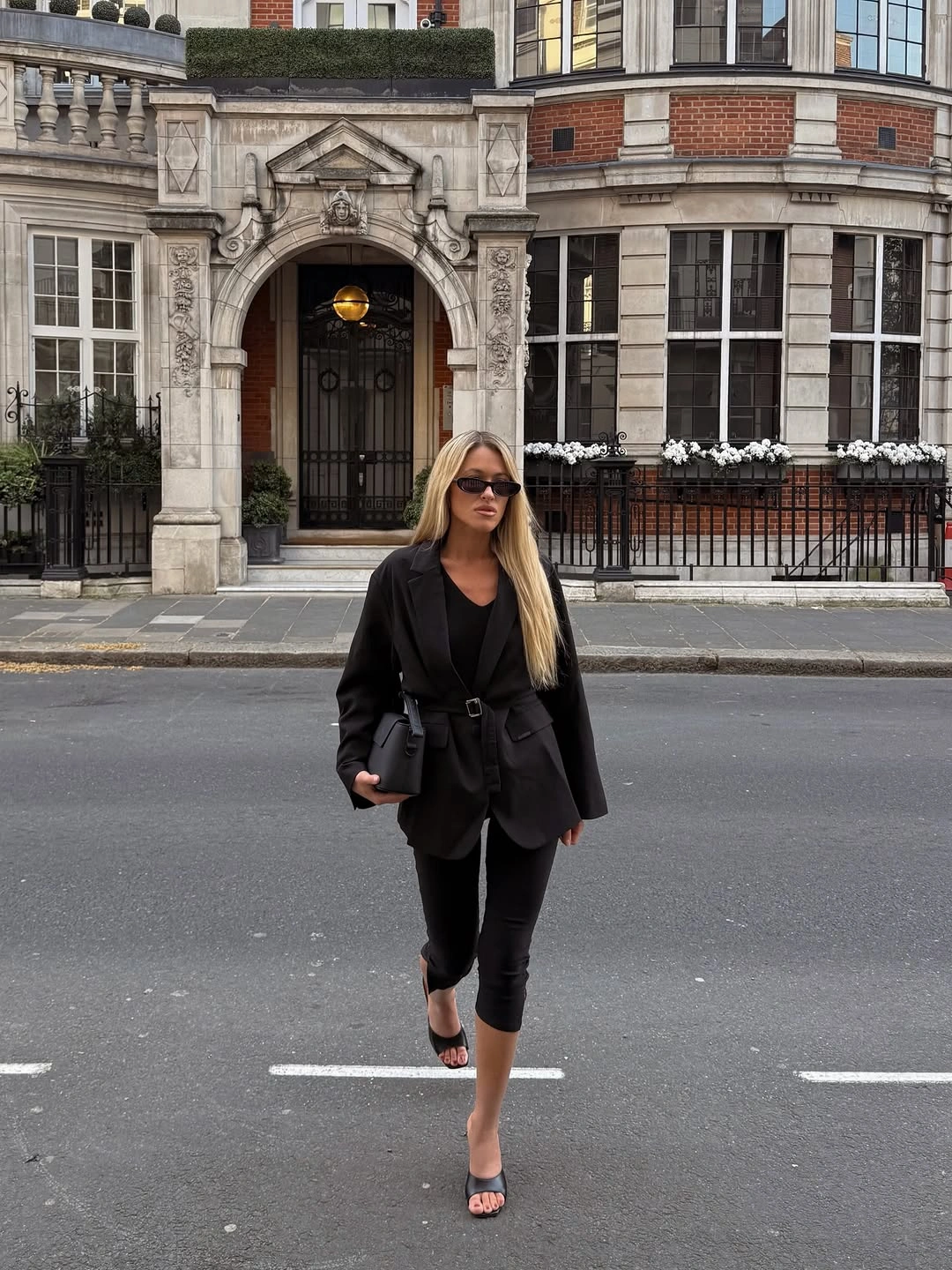 early fall outfits 2026 Relaxed Black Tailoring For Warm September Evenings