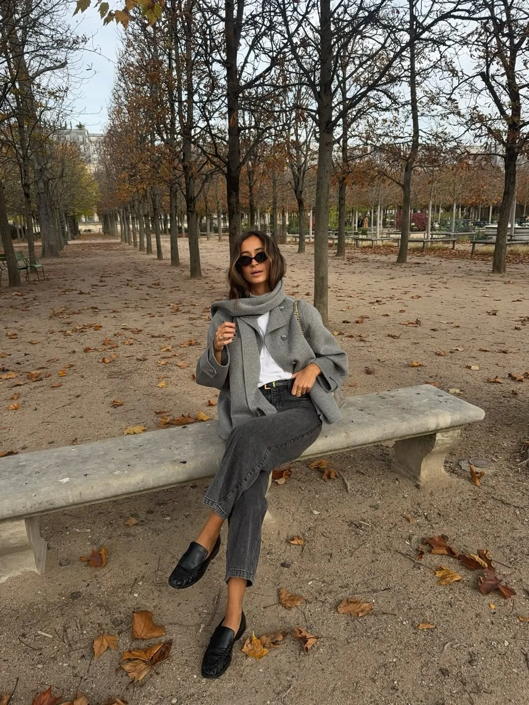 Early fall outfits ideas 2026 Gray Scarves And Denim For Effortless Parisian Energy