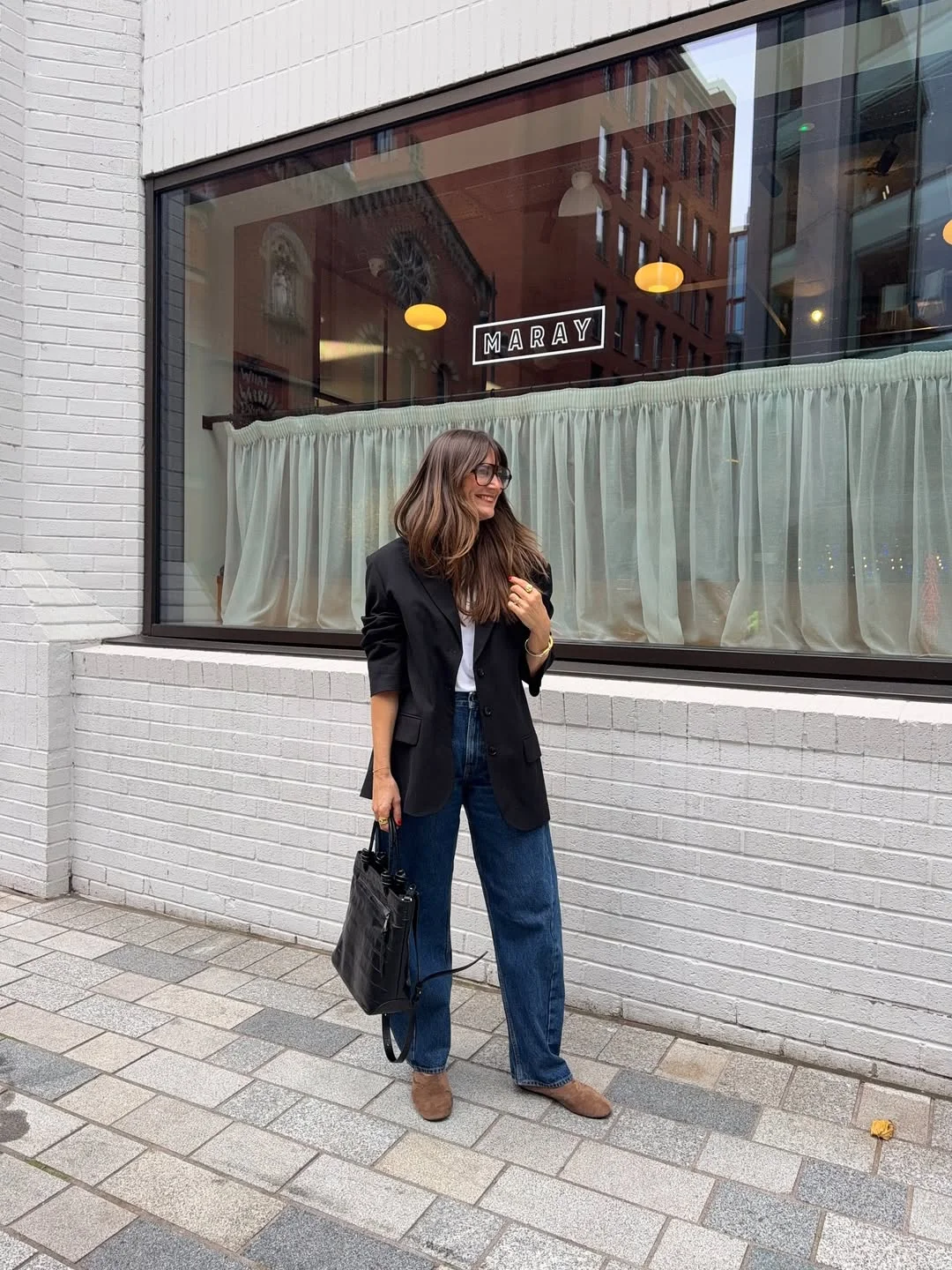 Fall blazer outfit inspo 2026 Relaxed Black Blazer and Jeans That Always Work