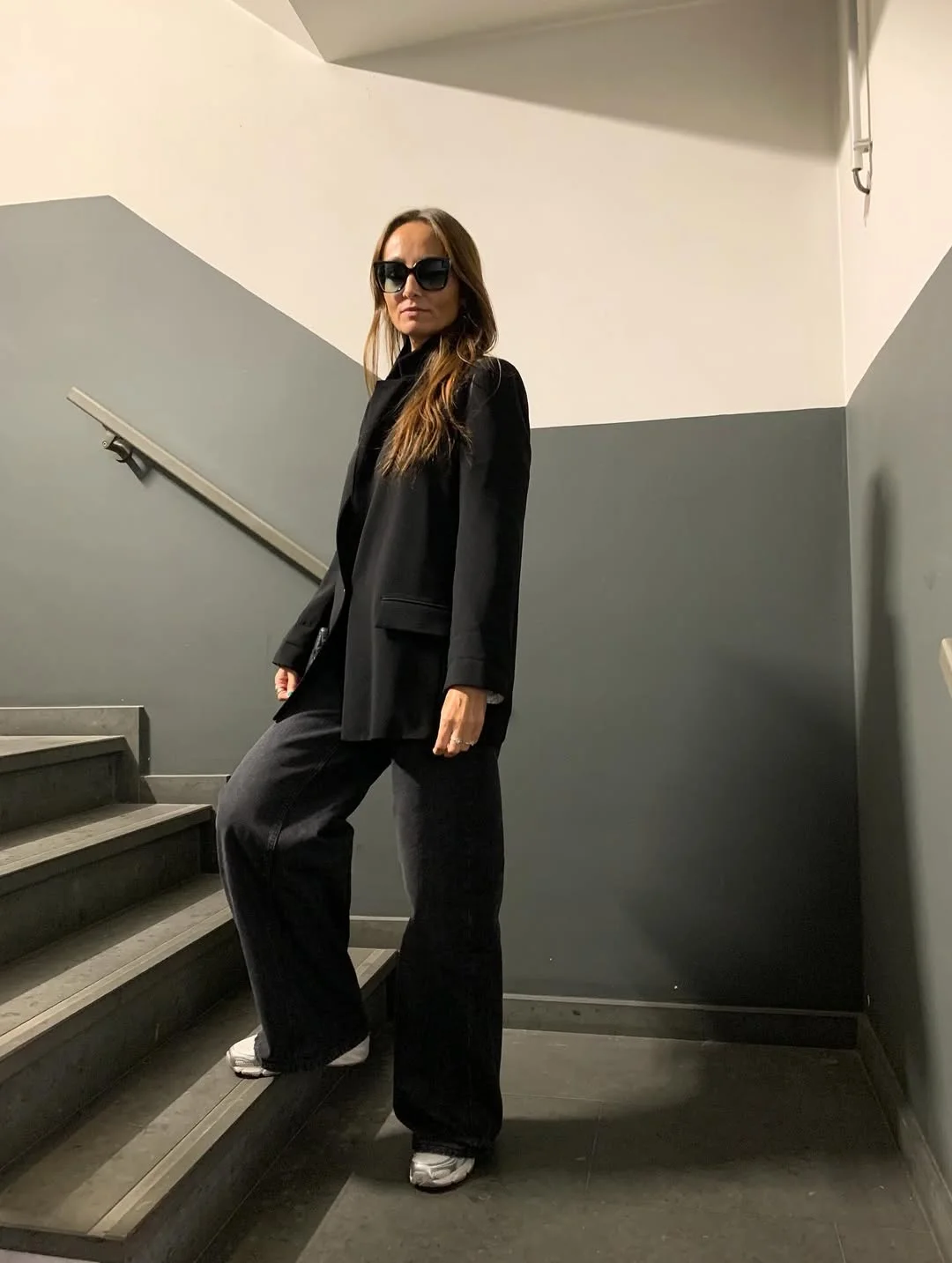 Fall blazer outfit inspo 2026 Monochrome Black Blazer Styling With Minimalist Energy