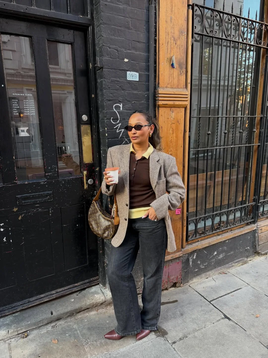 Fall blazer outfit inspo 2026 Vintage Plaid Blazer Styling With Dark Denim