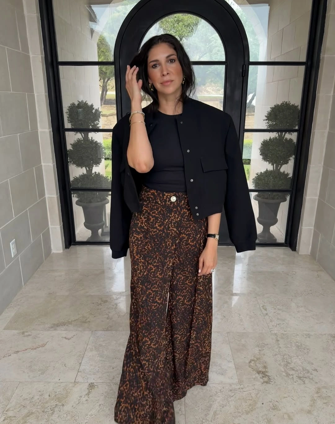 fall date night outfits 2026 Leopard Wide-Leg Pants Make Everyday Date Style Feel Fresh