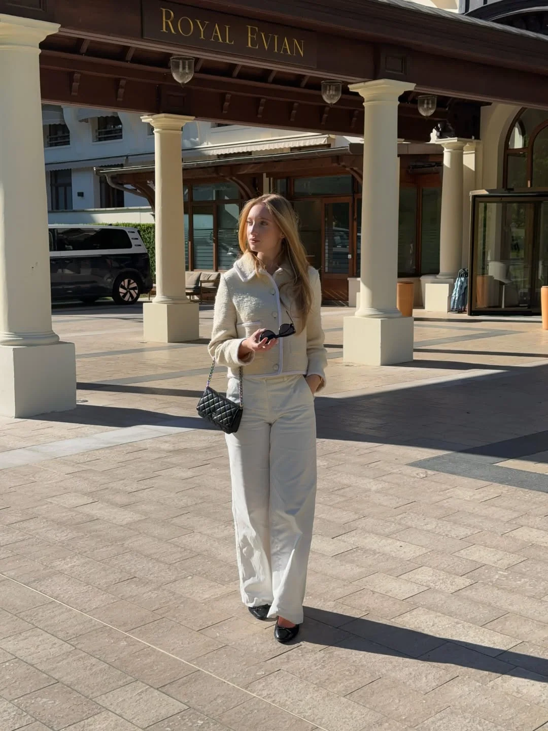 fall denim outfits for women 2026 Soft Cream Denim Styling Feels Quiet Luxury Approved