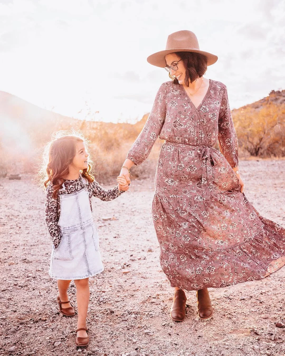 fall family picture outfits 2026 Dusty Rose and Denim for a Soft Western Inspired Look