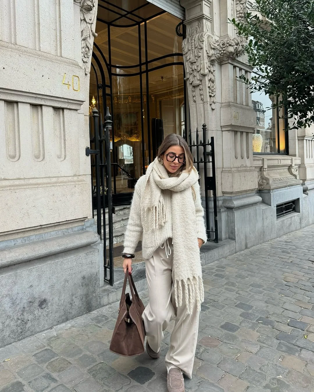fall fashion outfits 2026 Soft Monochrome Layers That Feel Quietly Luxurious