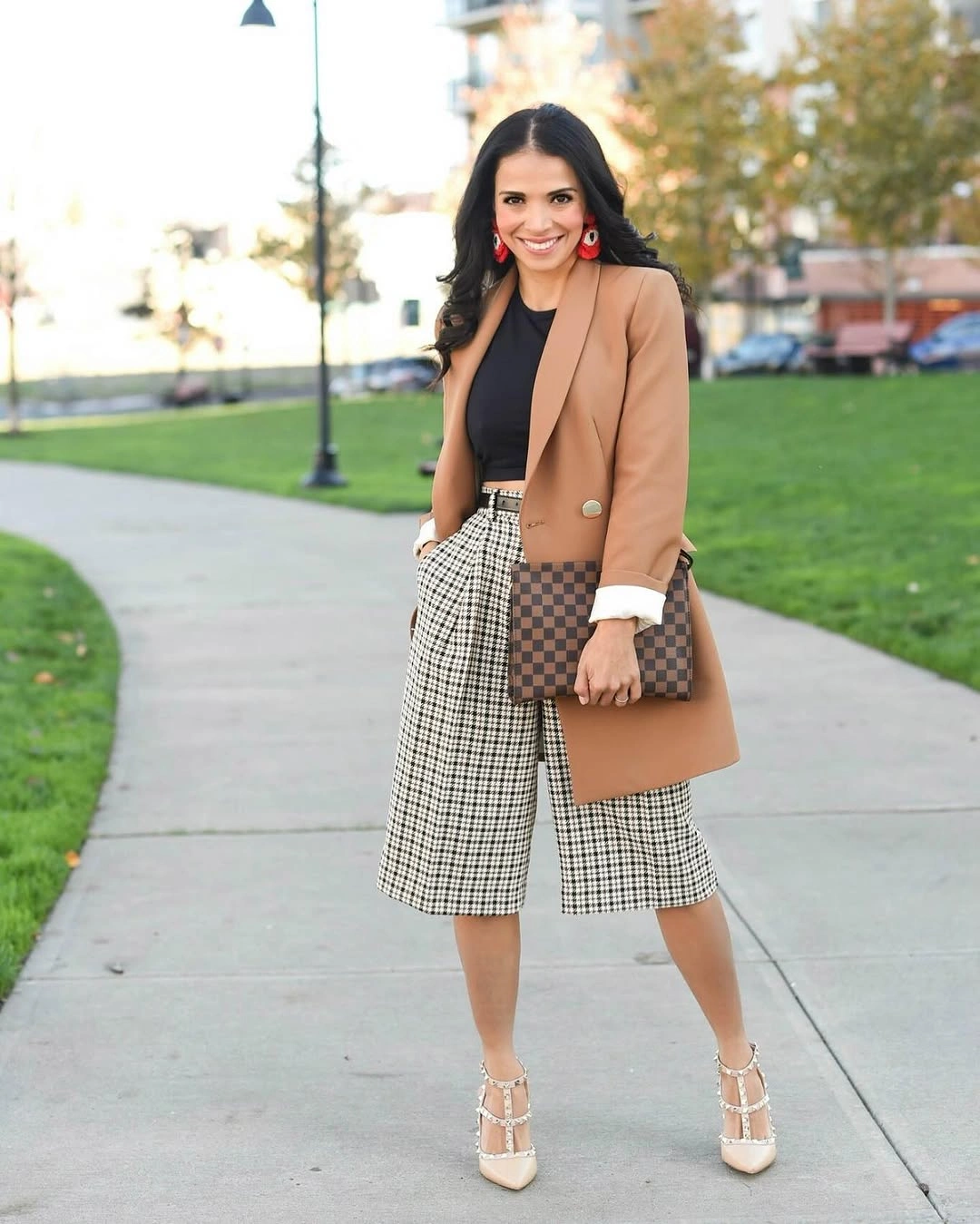 fall going out outfits 2026 Soft Camel Layers With Timeless Feminine Balance
