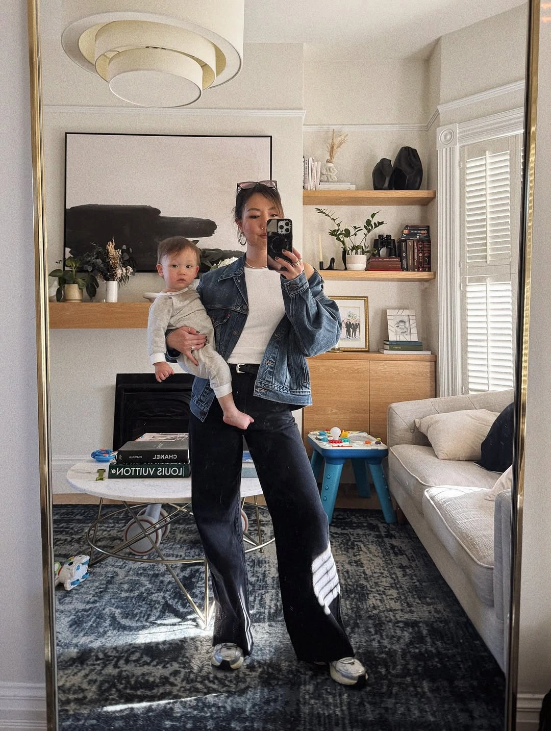 fall mom outfits 2026 Denim Jackets and Wide Leg Pants for Everyday Fall Confidence