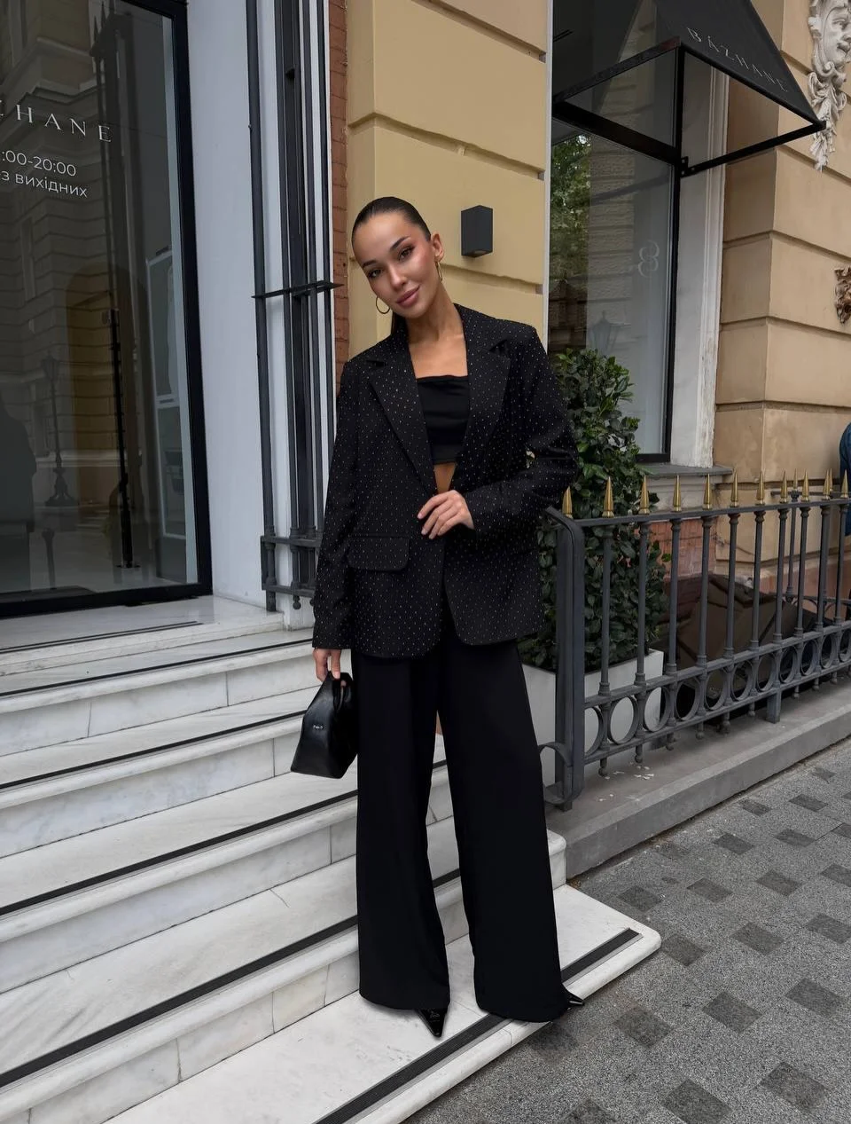 fall office outfits for women 2026 Relaxed Black Suiting With a Fashion Editor Edge