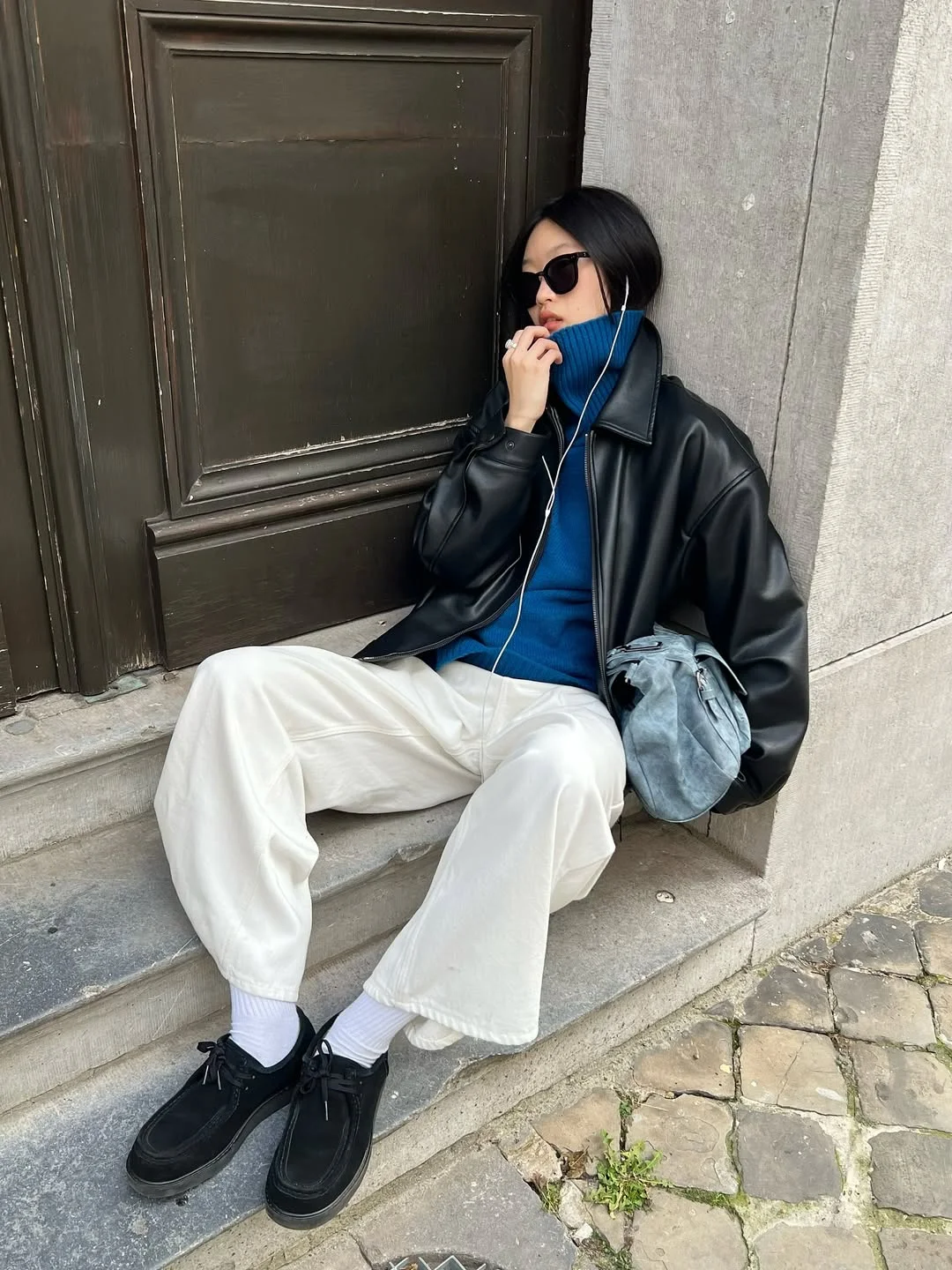 fall outfits for big busted women 2026 Relaxed Leather Layers for Cool Fall Days