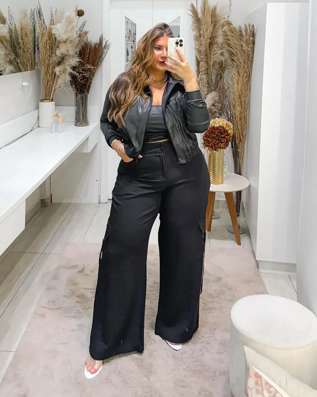 fall outfits for plus size women The All Black Evening Look That Feels Powerful And Modern