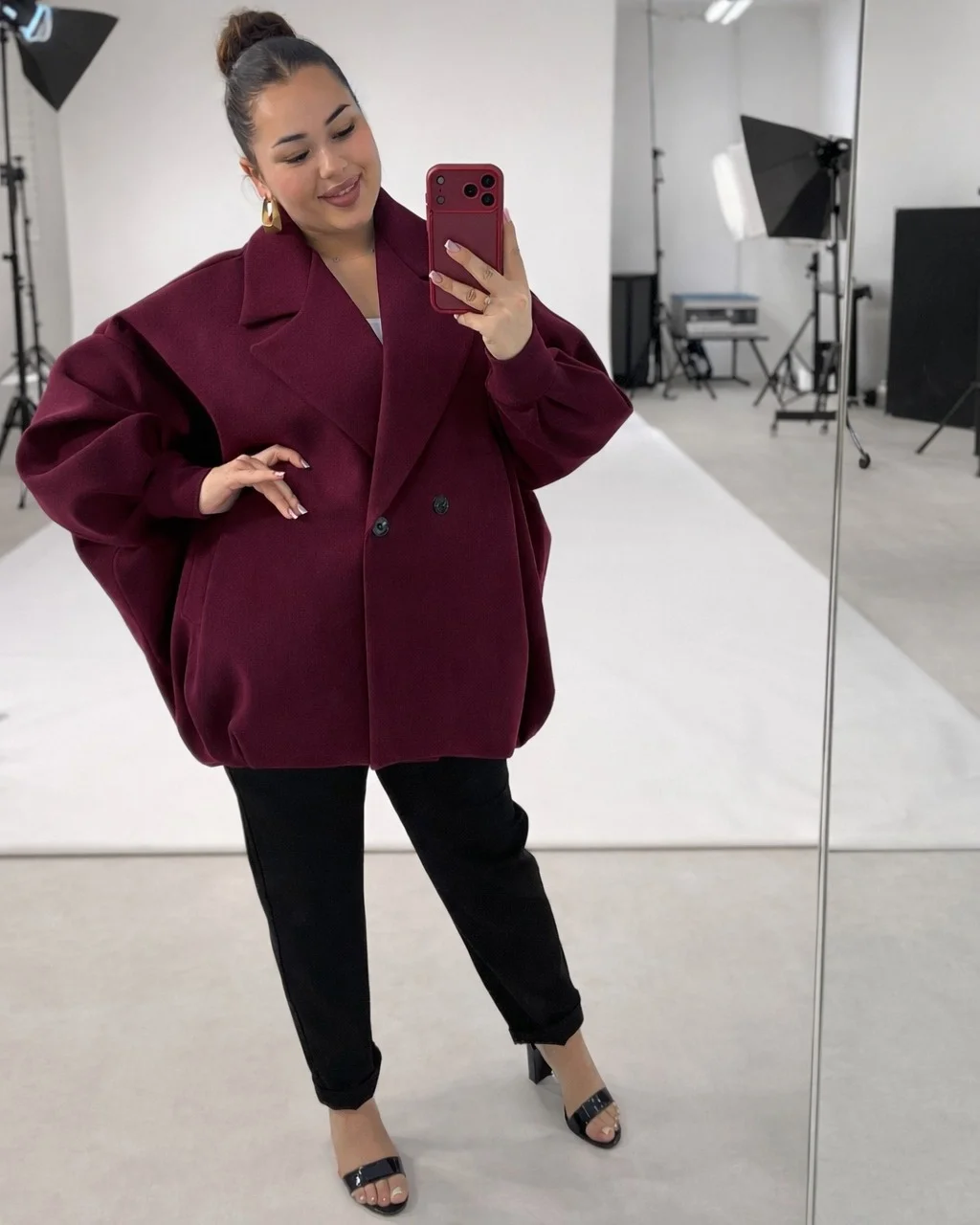 fall outfits for plus size women The Burgundy Coat That Instantly Elevates Everyday Basics