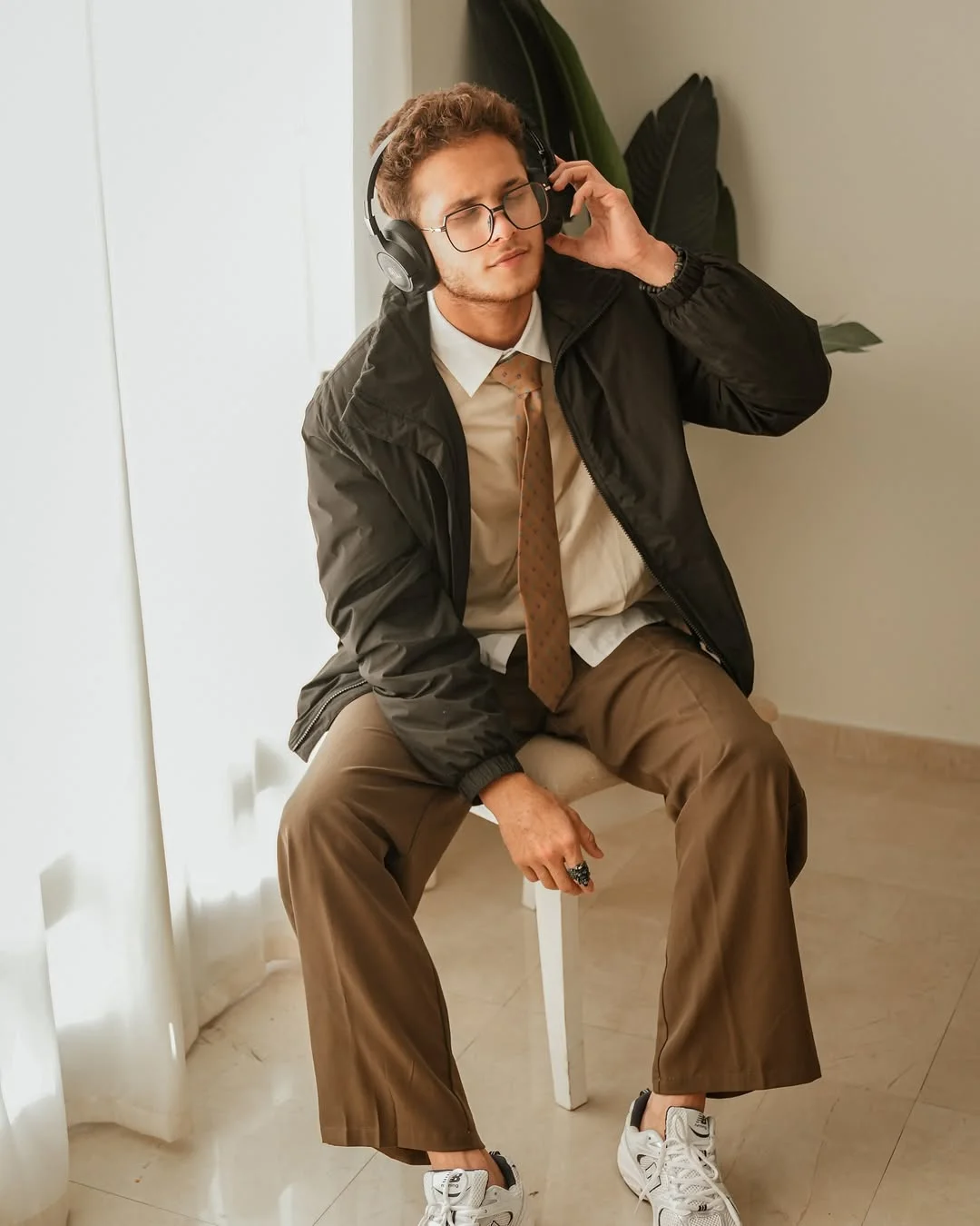 Fall outfits ideas for men 2026 Relaxed Officewear With Sporty Fall Layers