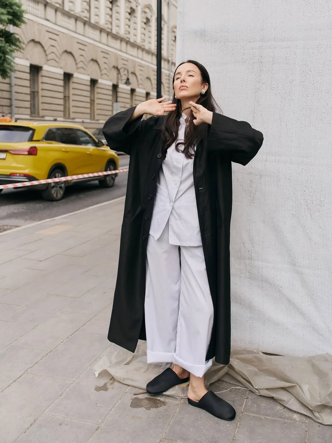 fall outfits with coat 2026 Long Black Coats Give Minimalism a Modern Update