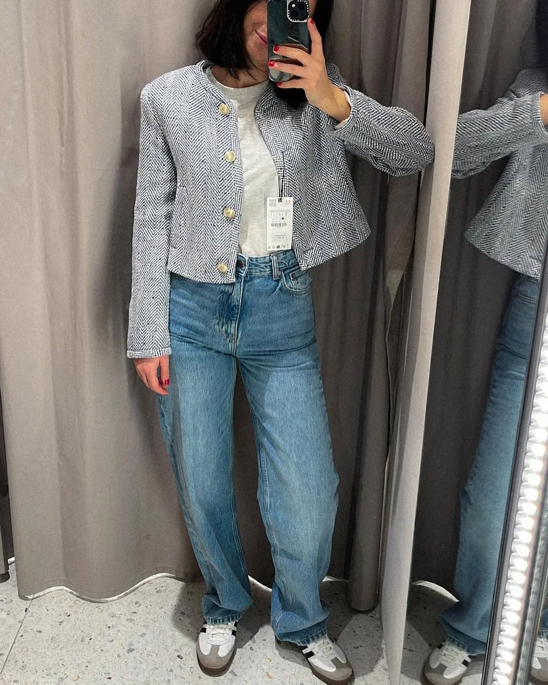 fall outfits with jeans 2026 The Cropped Tweed Jacket That Makes Everyday Denim Look Polished