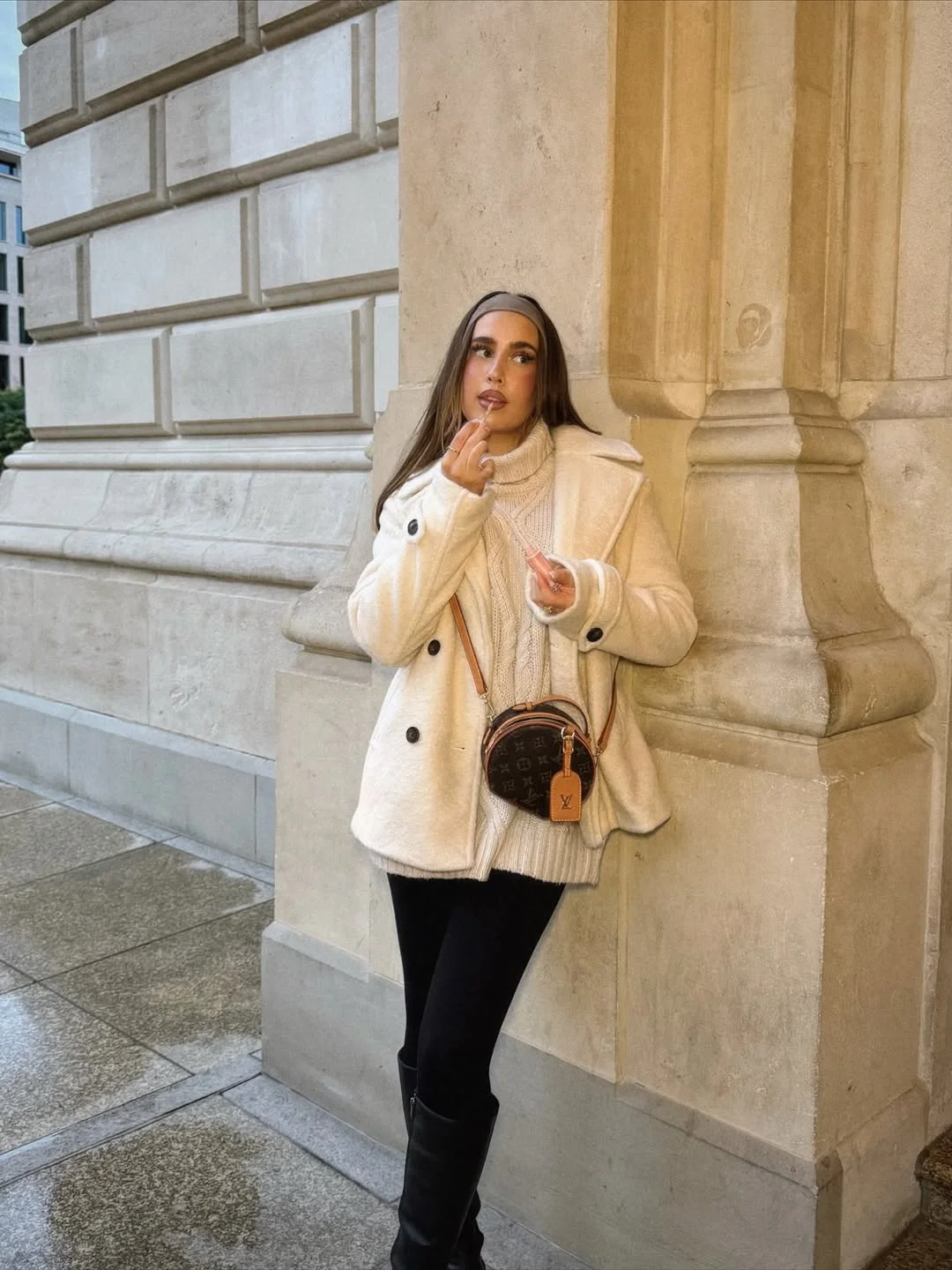 fall street fashion nyc 2026 Soft Cream Layers That Feel Quietly Luxurious