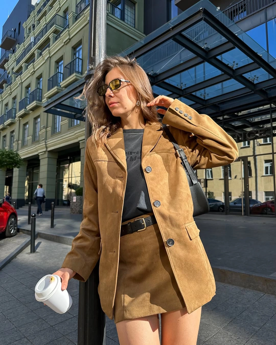 fall travel outfits 2026 Warm Suede Tones for Sunny Autumn Afternoons