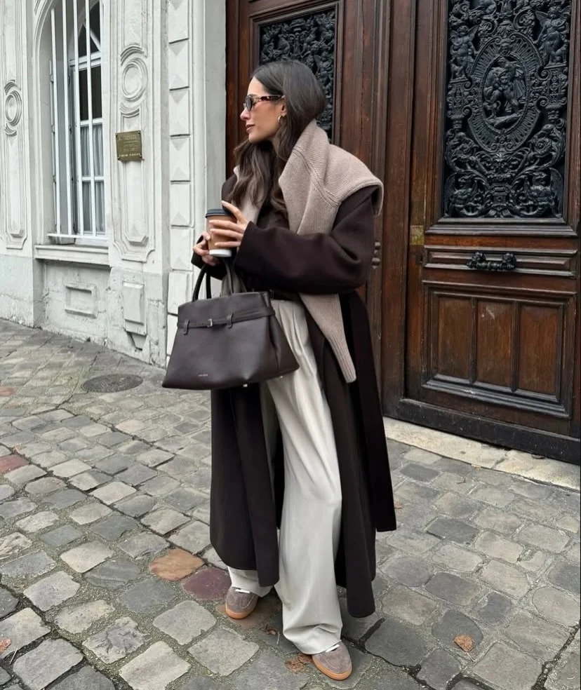 simple fall outfits 2026 Soft Neutrals That Make Cold Mornings Feel Cozy