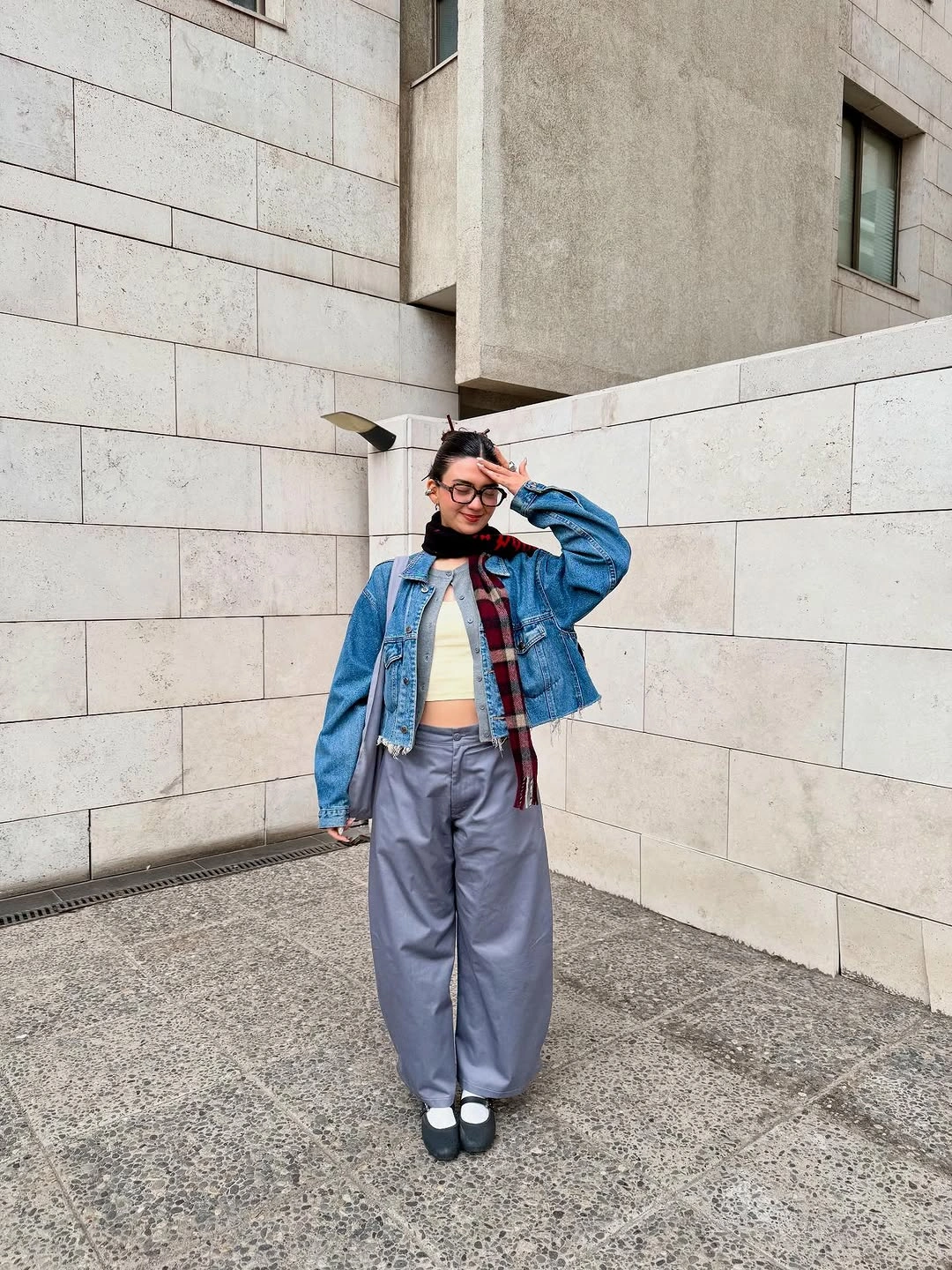 august outfits 2026 casual denim jacket outfit