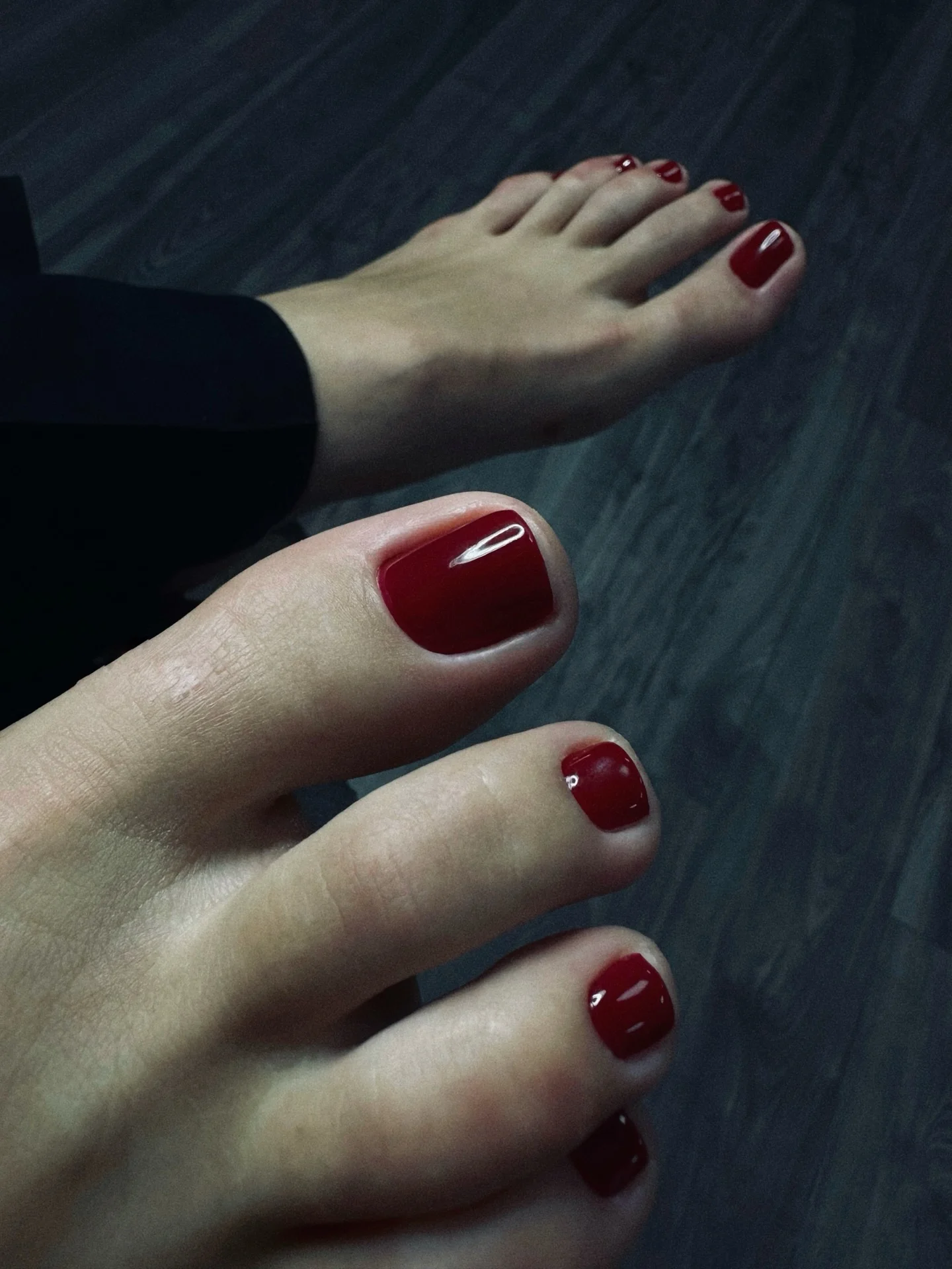 august toe nails 2026 Timeless Deep Cherry Gloss That Always Wins