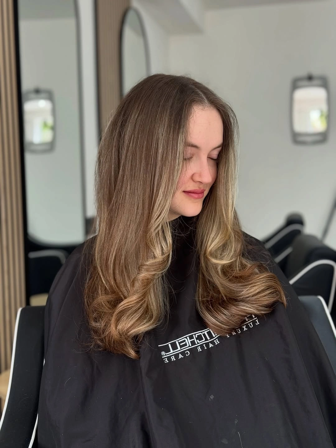 babylights hair ideas Soft Beige Babylights on Layered Brown Hair