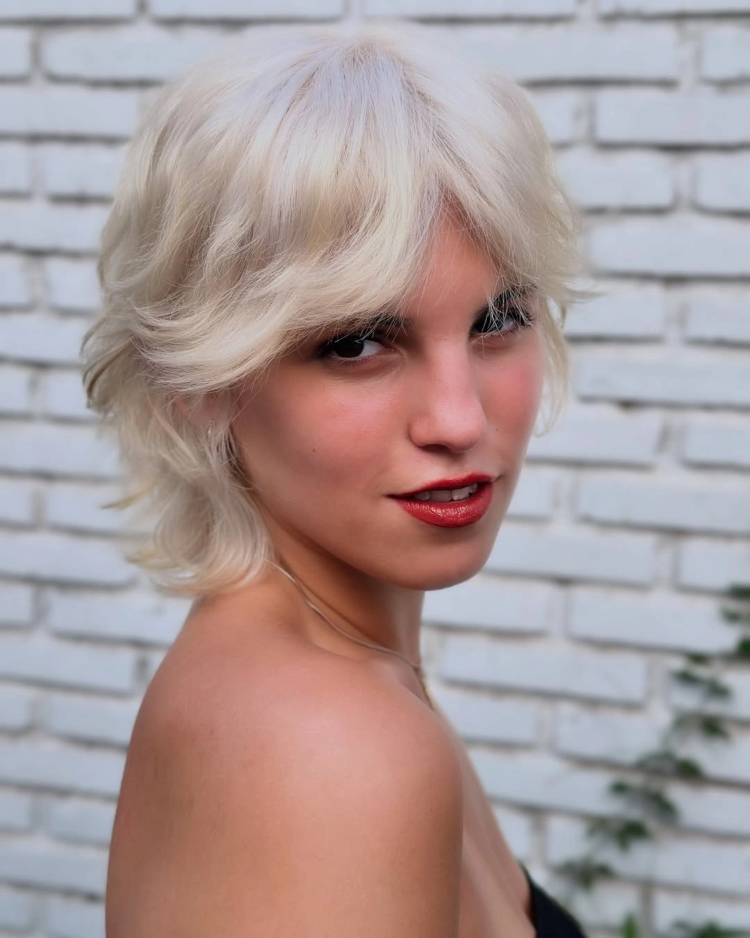bixie haircut Soft Platinum Bixie With Feathered Fringe