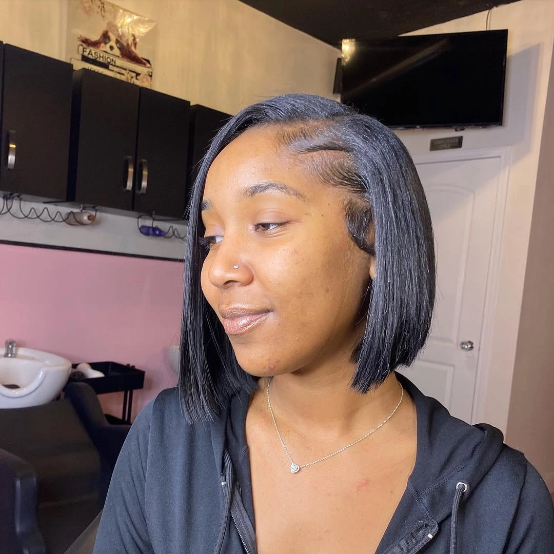 bob hairstyles for black women Classic Side-Part Bob With Everyday Elegance