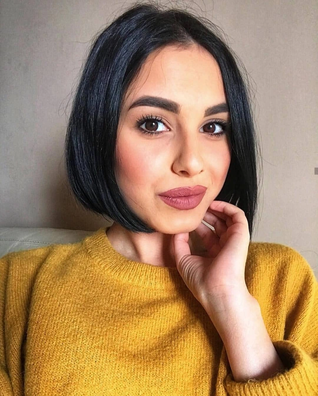 bobbed haircut for women Classic Rounded Bob with Timeless Parisian Charm