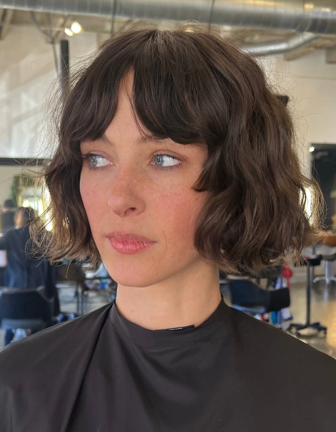fall bob haircut ideas 2026 Soft French Bob With Airy Curtain Bangs