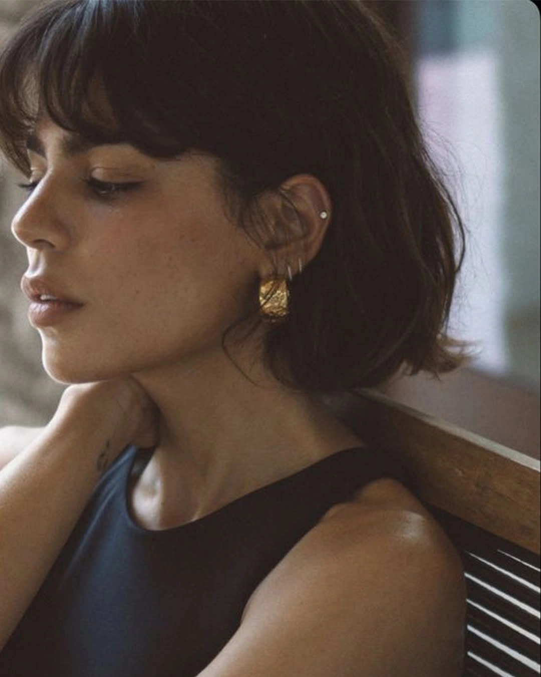 fall bob haircut ideas 2026 Relaxed French Bob With Soft Full Bangs