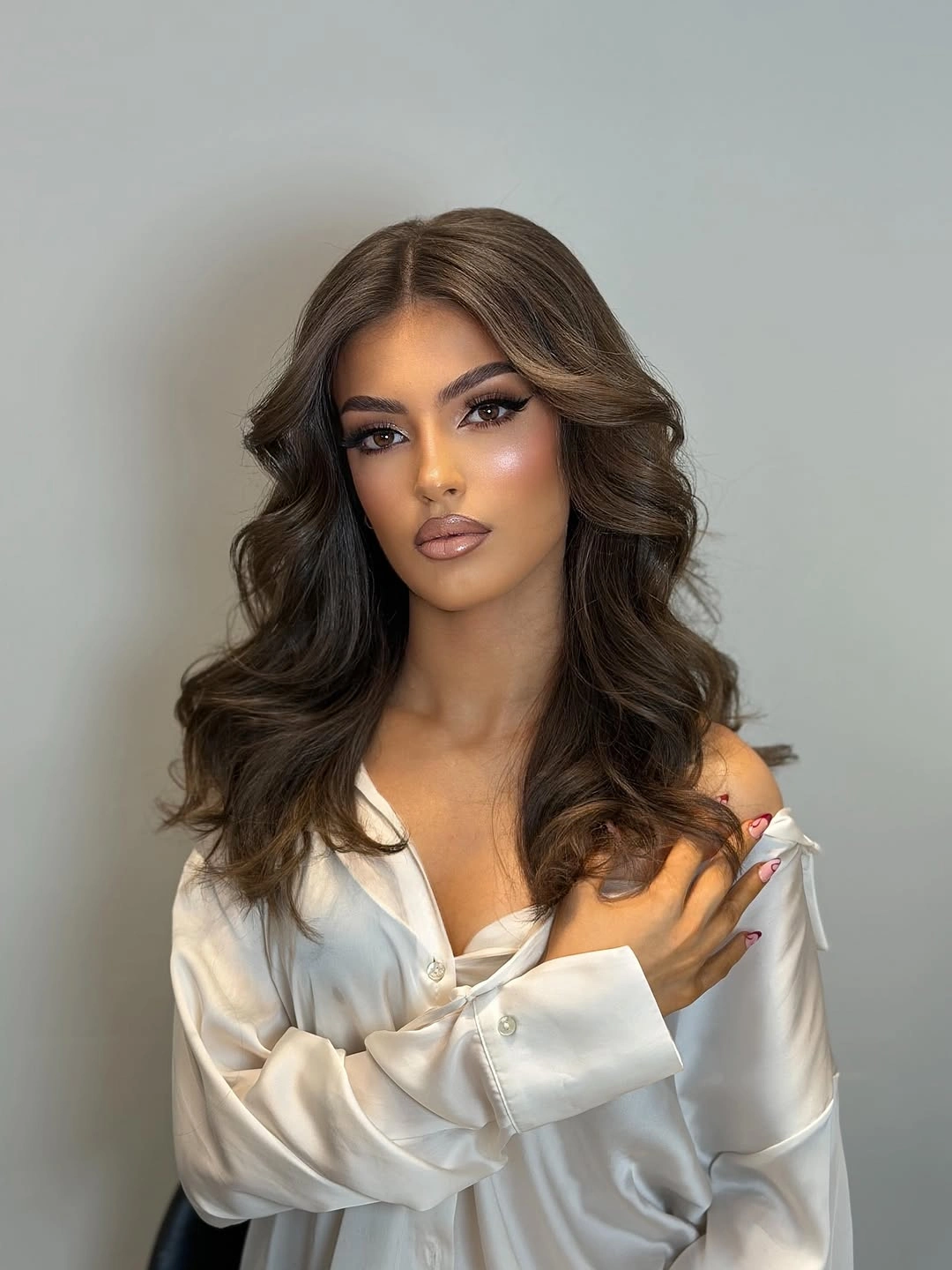 Fall brunette hair colour 2026 Cool Cocoa Brunette with Airy Volume and Modern Dimension