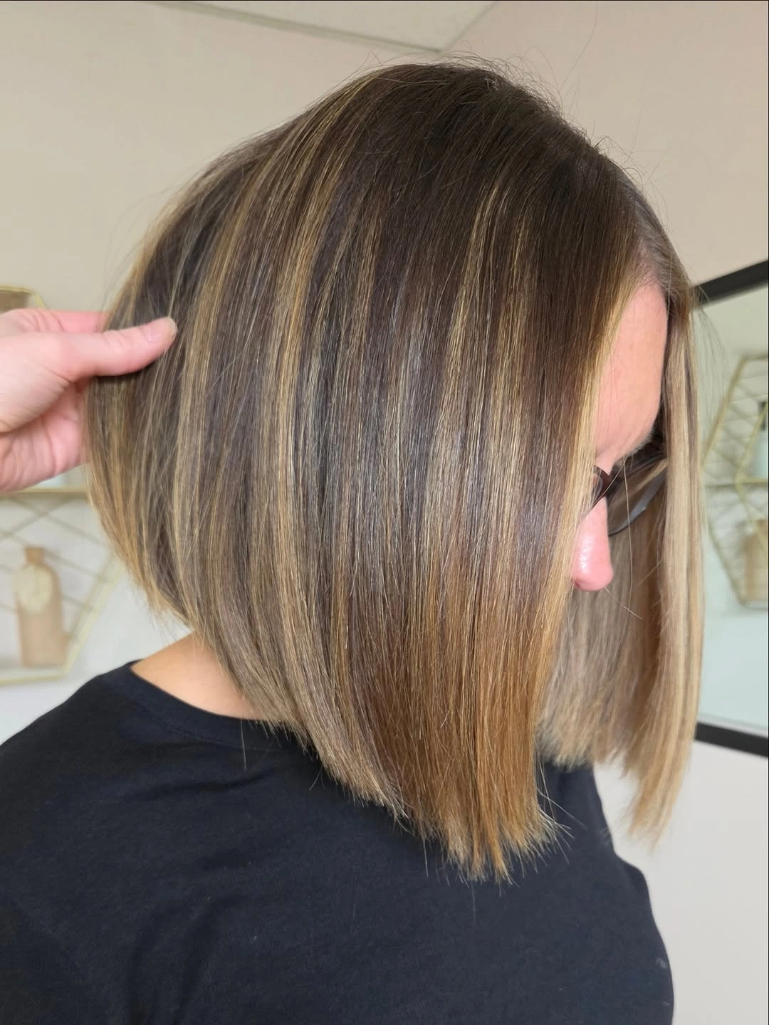 fall French Bob 2026 Dimensional French Bob With Soft Blonde Highlights