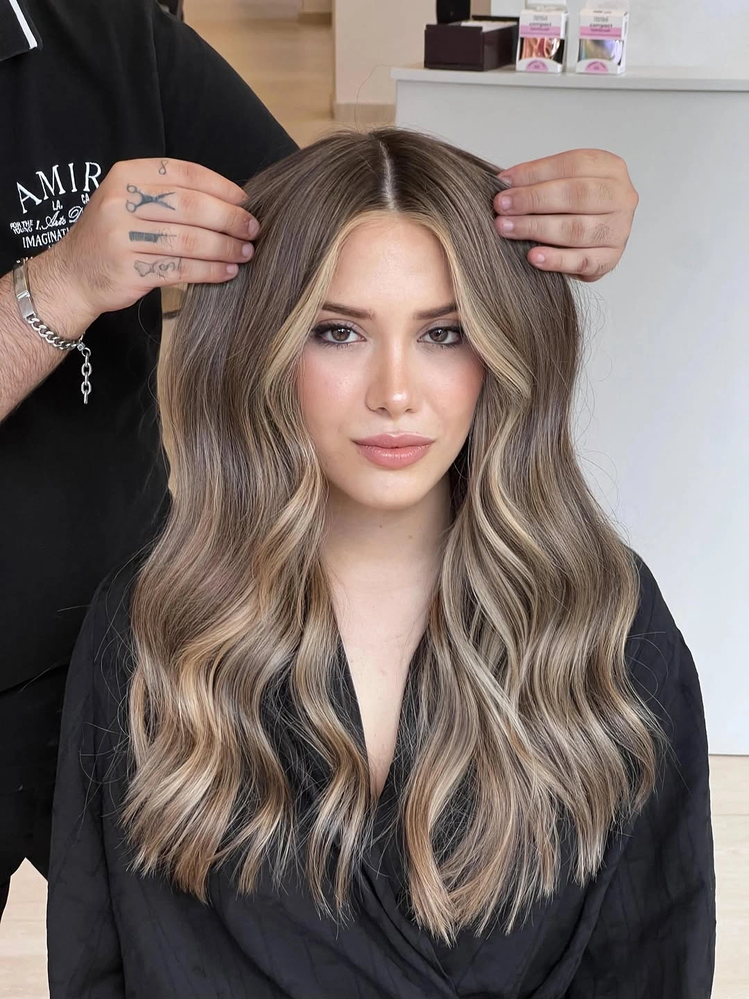 Fall hair colour ideas 2026 Beige Blonde Waves That Glow From Every Angle