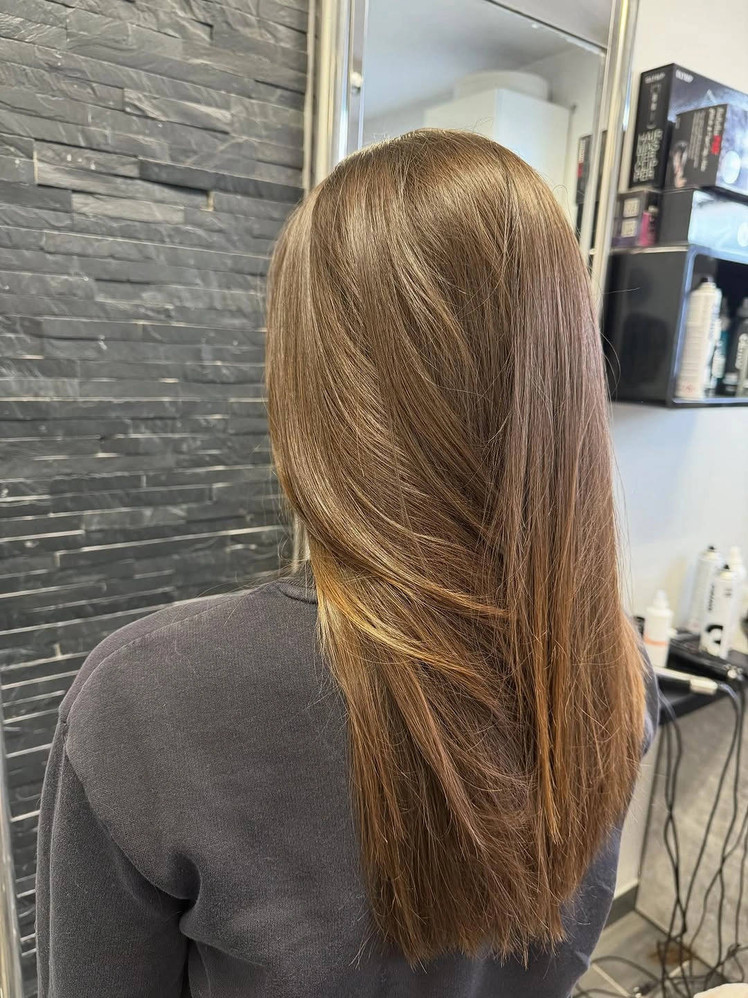 fall hairstyles 2026 Sleek Mocha Layers With Natural Dimension