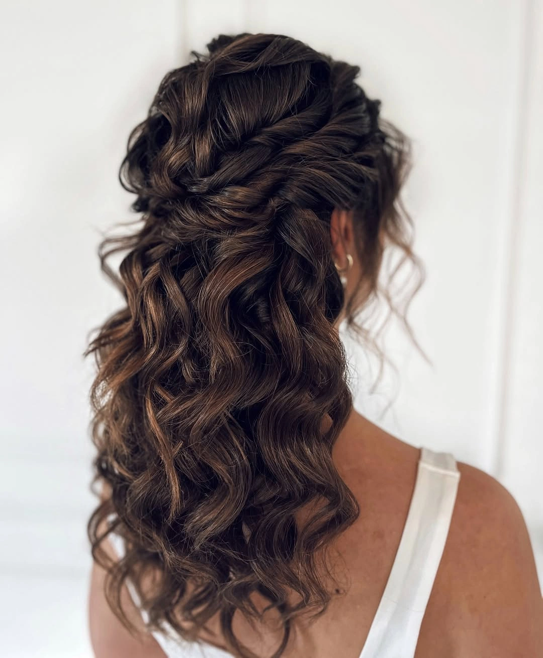 fall hairstyles for long hair 2026 Voluminous Twisted Half-Up Curls for Special Fall Evenings