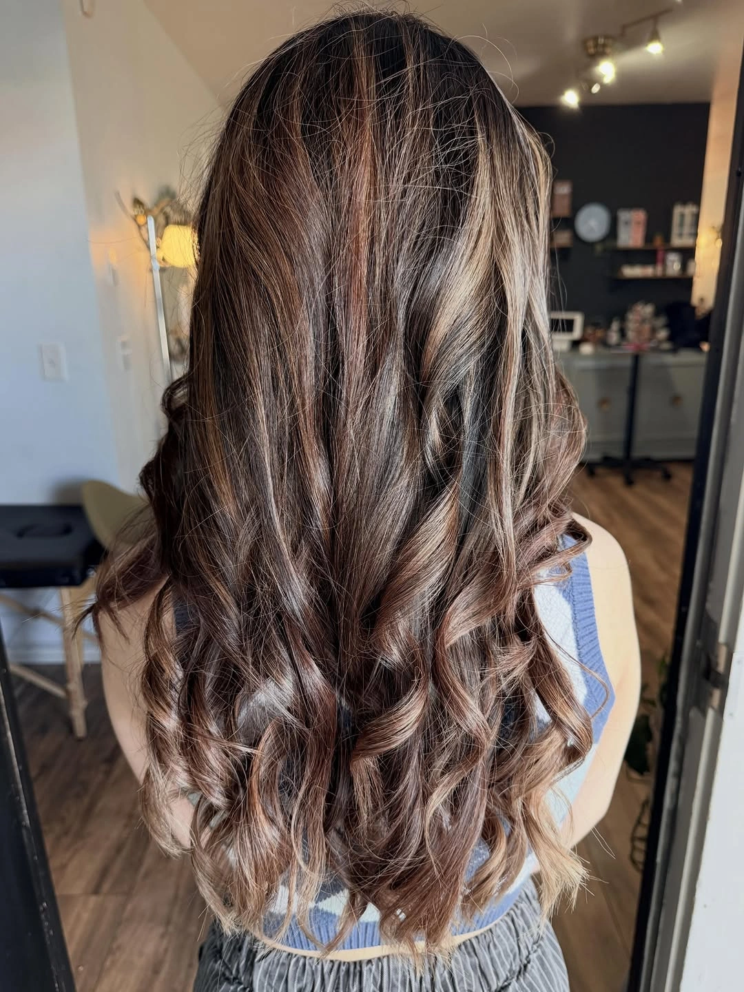 fall hairstyles for long hair 2026 Dimensional Mocha Brunette Curls With Soft Contrast