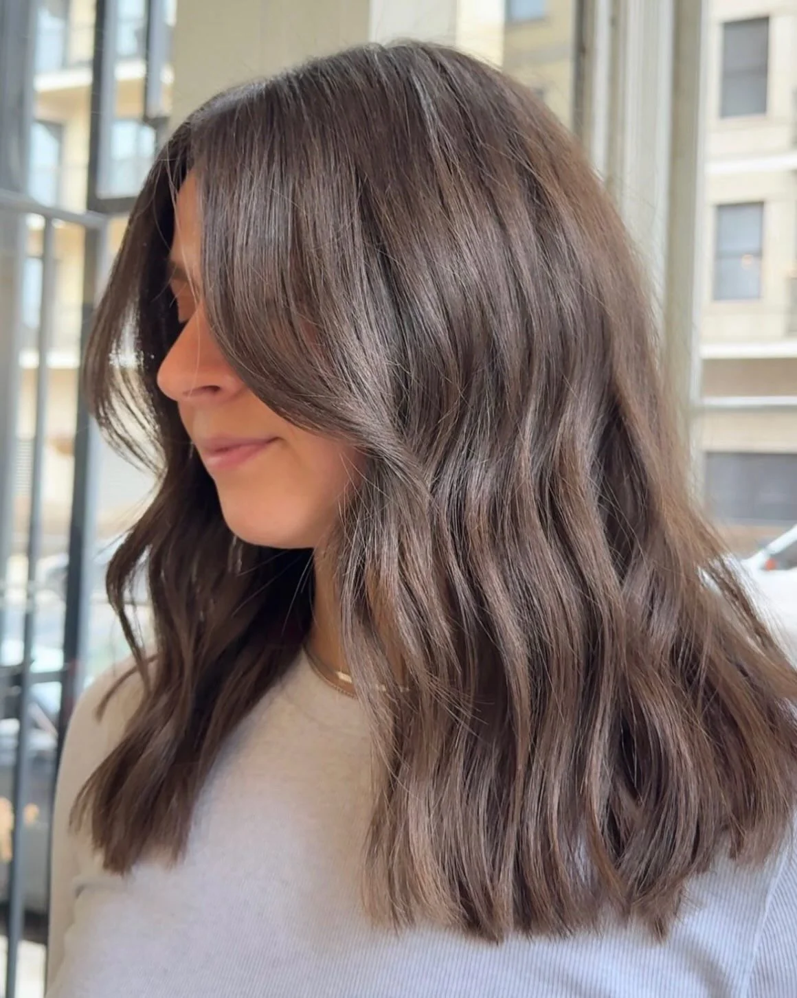 Fall hairstyles for office 2026 Soft Wavy Lob for Effortless Everyday Office Style