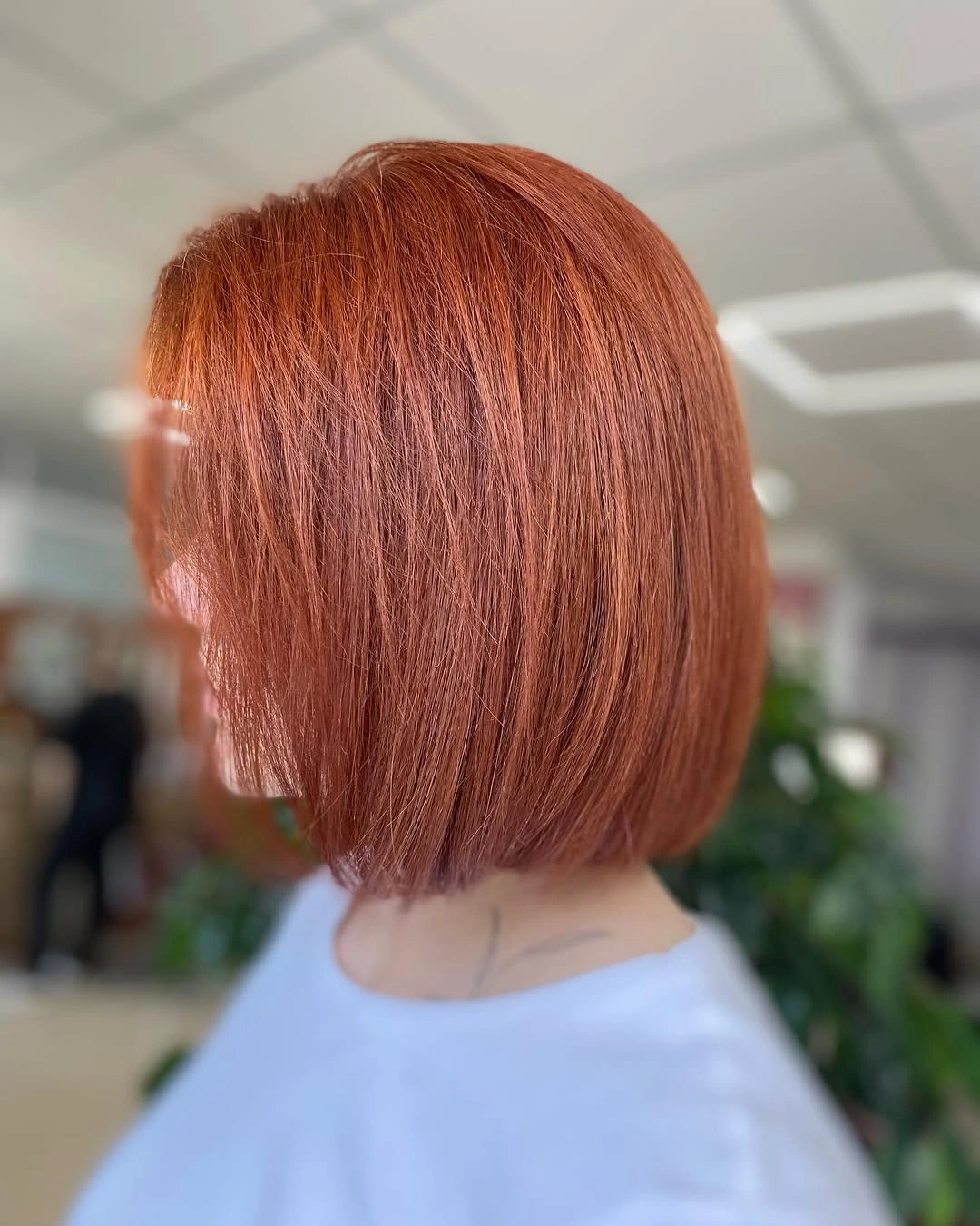 Fall hairstyles for short hair 2026 Warm Copper Precision Bob for Crisp Autumn Days