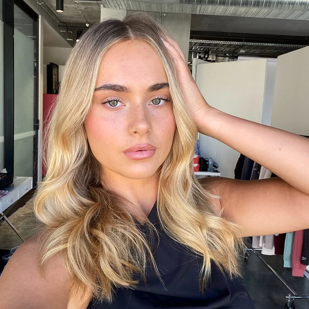 heatless curls hairstyle Bright Blonde Waves with Soft Natural Volume