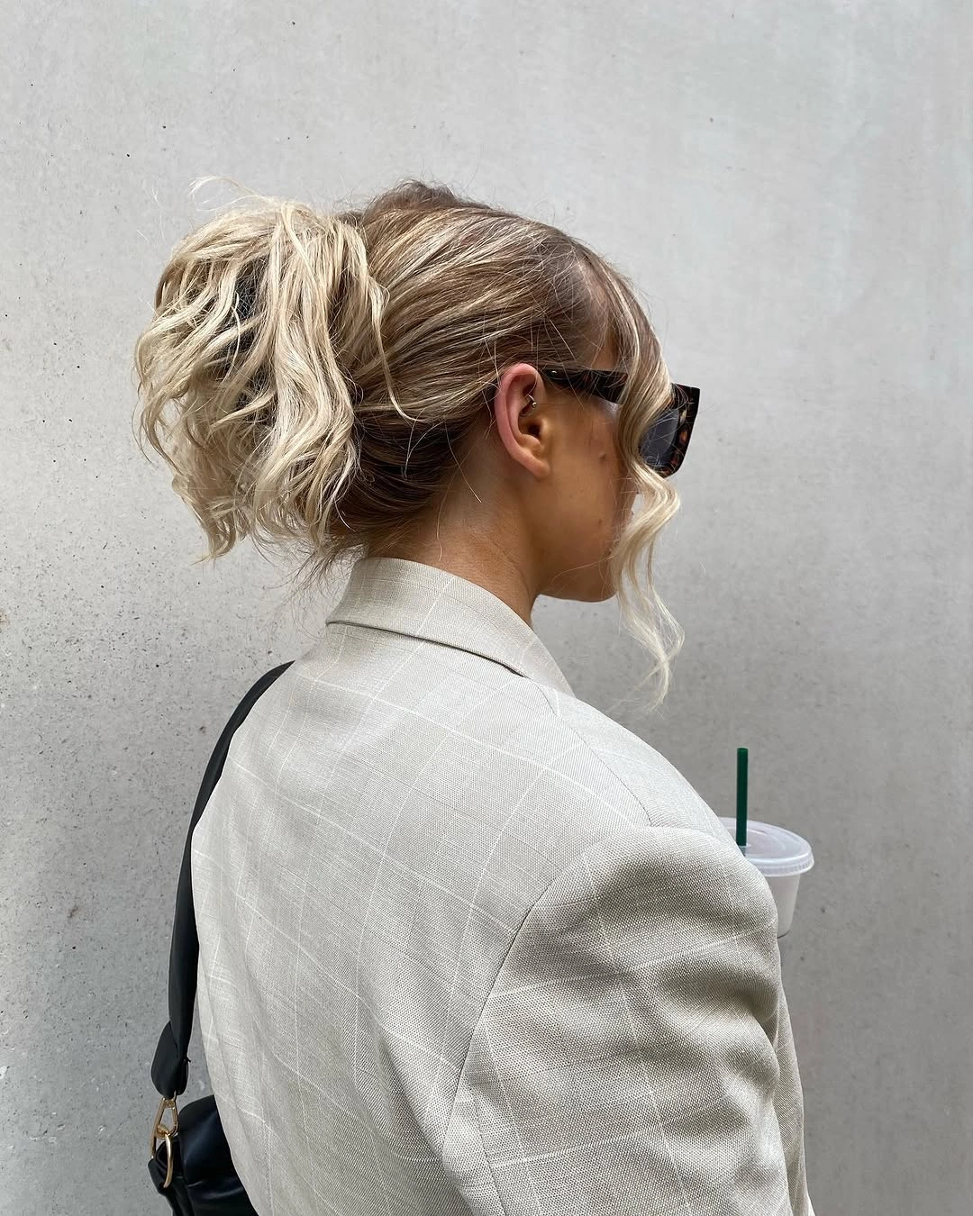 heatless curls hairstyle Romantic Heatless Curly Ponytail for Busy Days