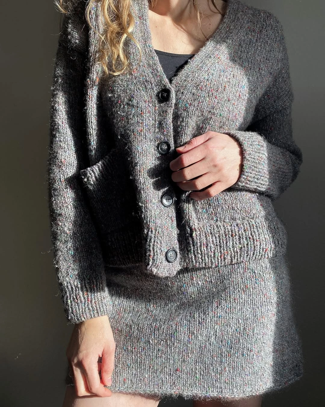 knit skirt outfits fall 2026 Soft Grey Knit Sets That Feel Like Quiet Luxury