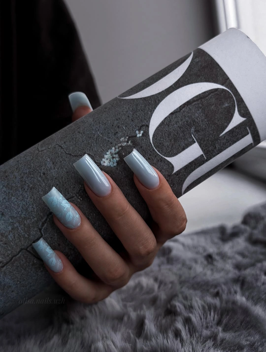 September nail art ideas 2026 Icy Blue Pearl Square Nails