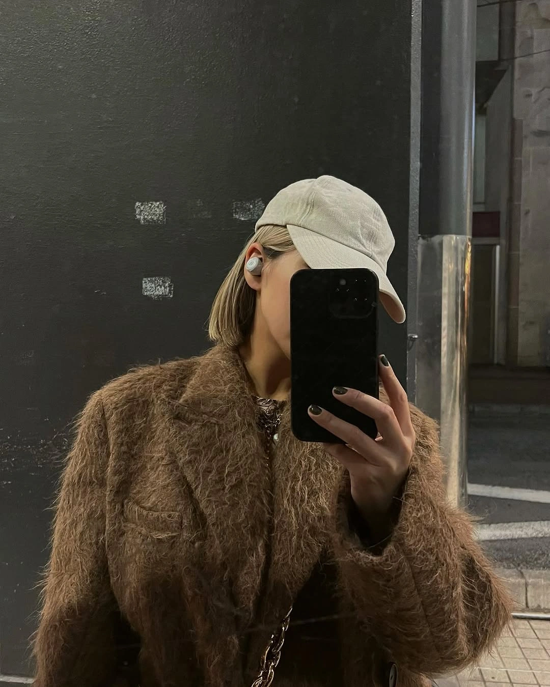 shaggy jacket Relaxed Chocolate Layers for Everyday City Style