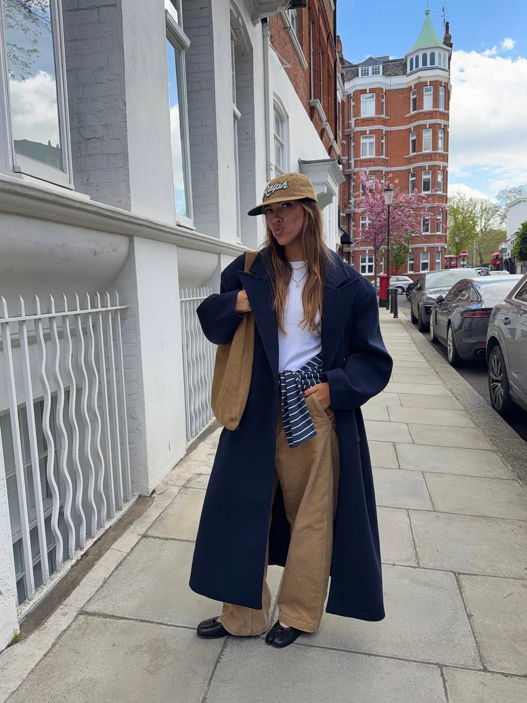 Trench coat fall outfits 2026 Relaxed Navy Coat with Sporty Street Style