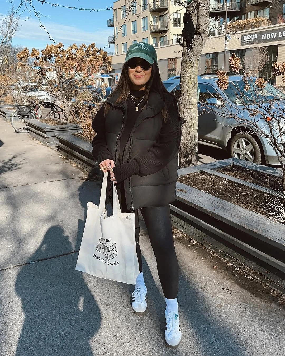 what are the best fall outfits for casual days? Sporty Layers for Cozy Weekend Errands