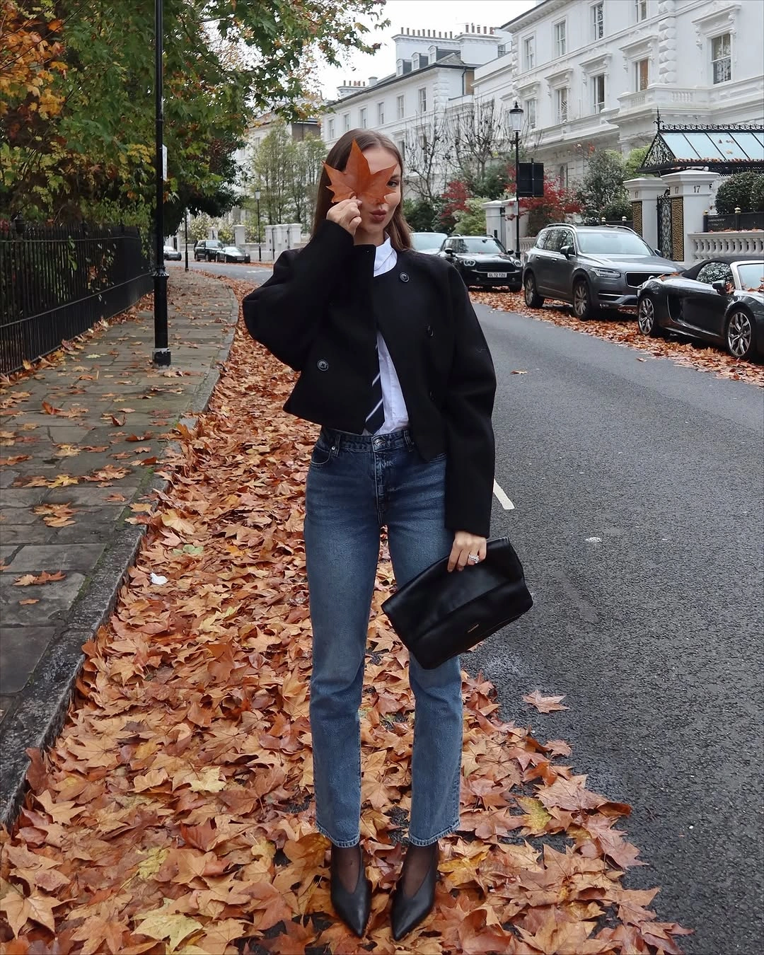 what are the best fall outfits for casual days? Parisian-Inspired Layers for Crisp Autumn Streets