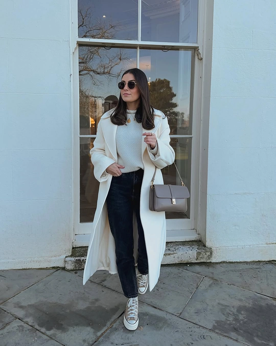 what are the best fall outfits for casual days? Minimal Monochrome Layers with Everyday Denim