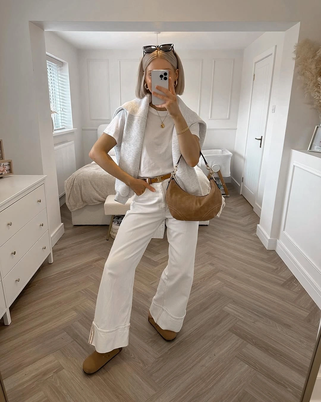 wide leg jeans outfit fall 2026 Cream and White Layers That Feel Fresh for Early Fall